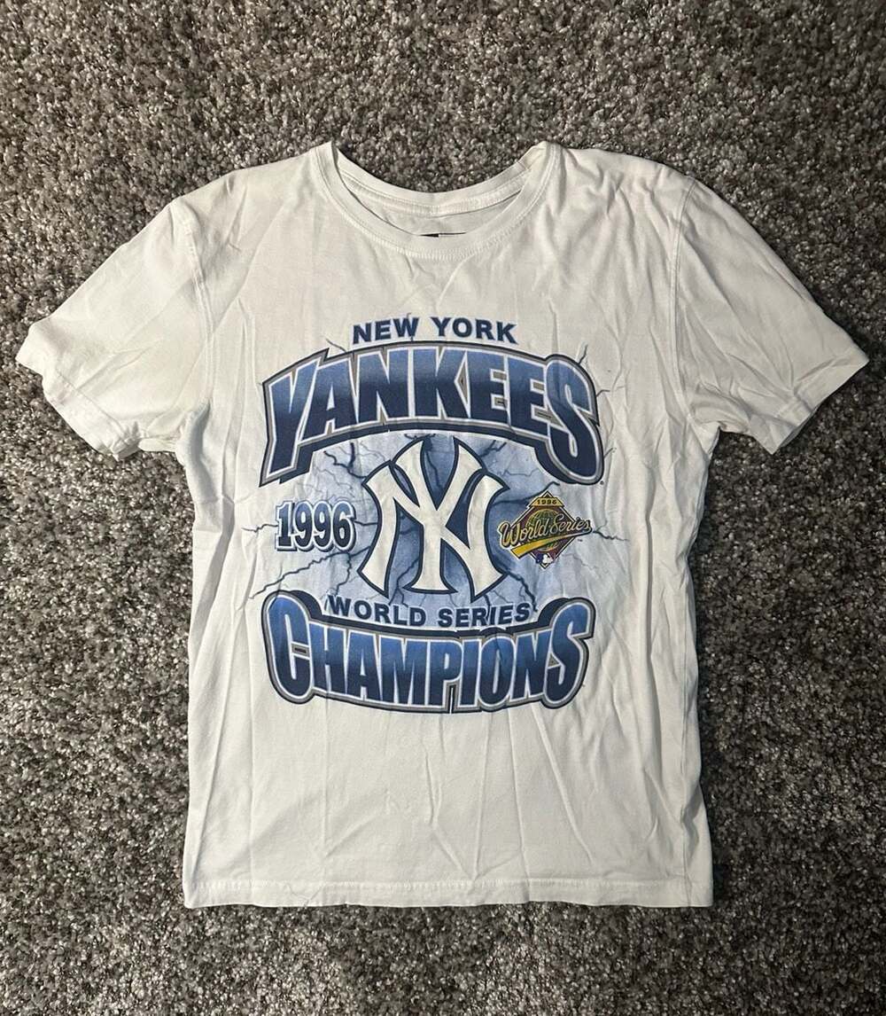 New Era New York Yankees 1996 World Series Champions White T-Shirt Size S